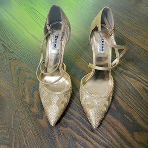 Gold Dune shoes Size 9